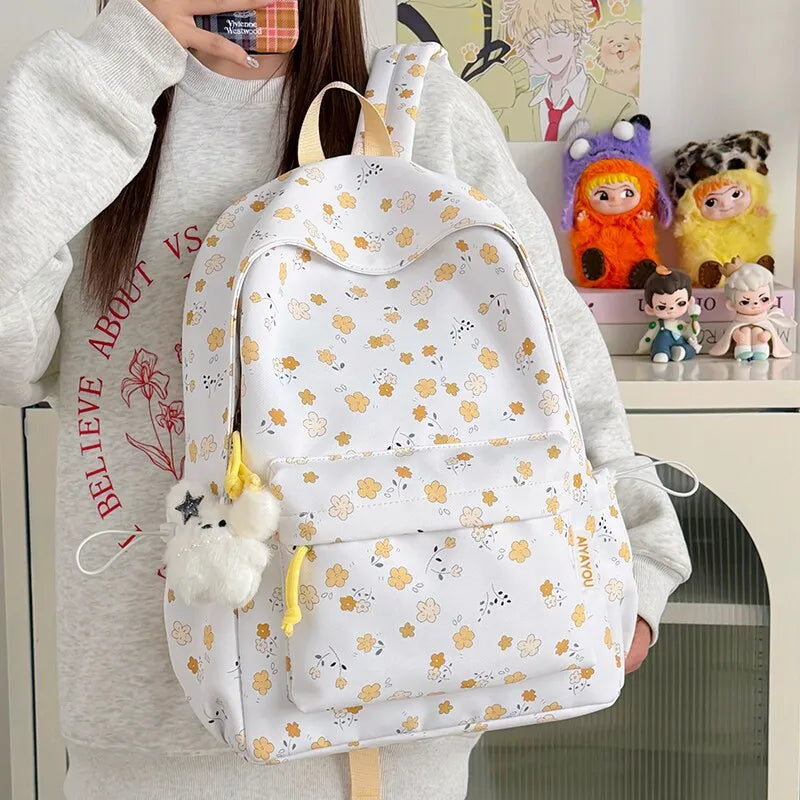 Nixie Floral Print Women's Backpack – Lightweight Travel Bag