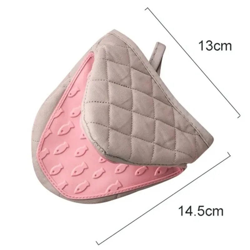 Fish-Shaped Silicone Oven Glove – Non-Slip Heat-Resistant Mitt