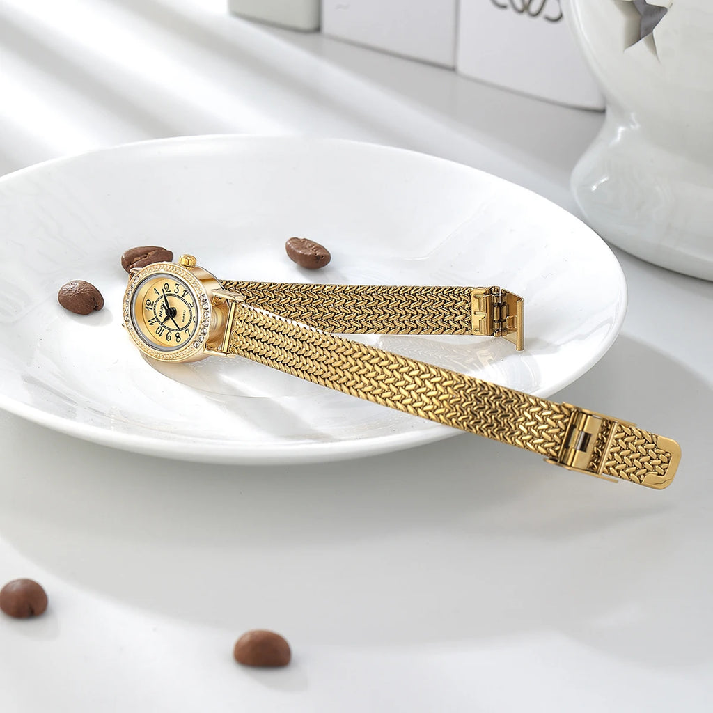 Naidu Retro Bohemian Woven Steel Mesh Strap Quartz Watch Quartz Wrist Watch Nixie