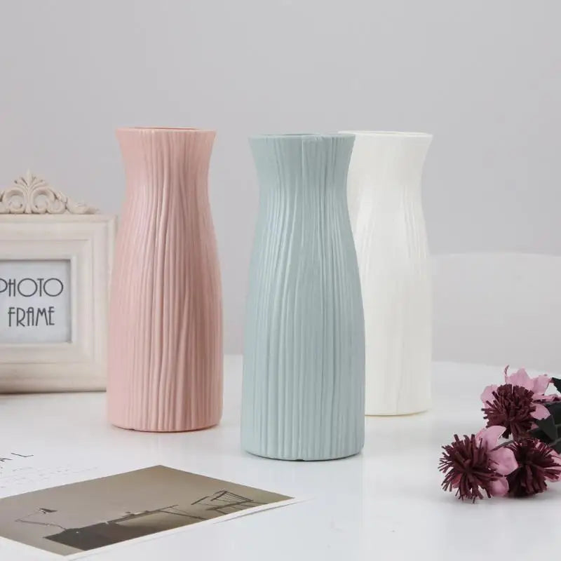 Minimalist Geometric Plastic Vase for Dried & Fresh Flowers Decorative Vase Nixie
