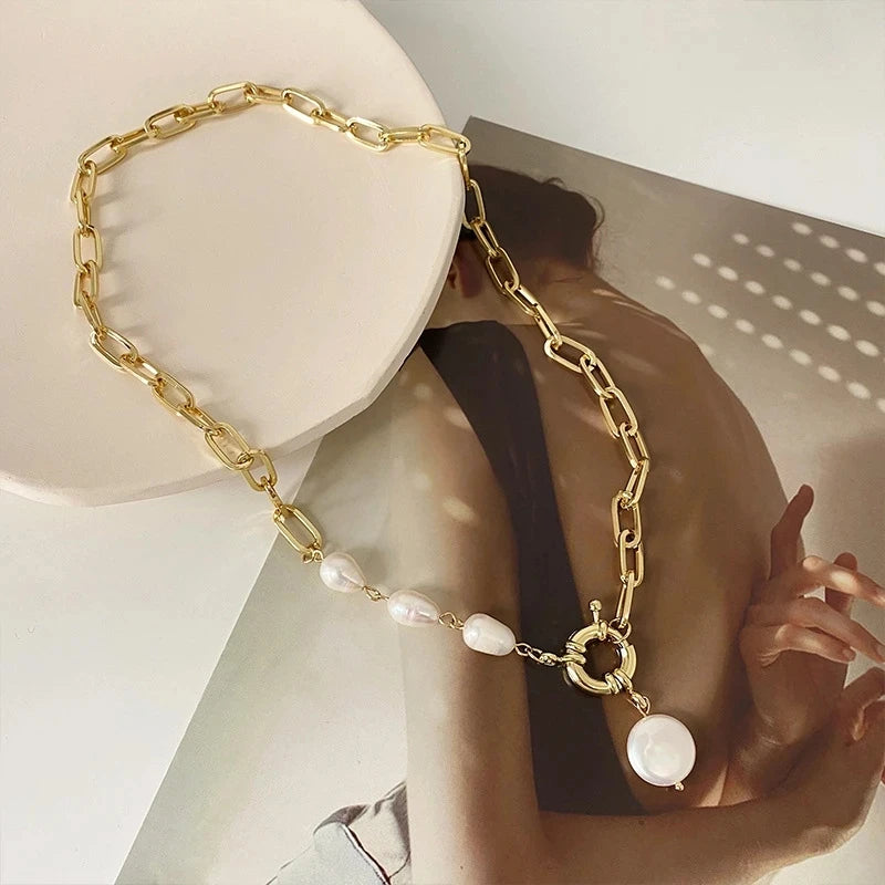 Hip Hop Faux Pearl Pendant Necklace – Gold Zinc Alloy Fashion Pendant Necklace Nixie