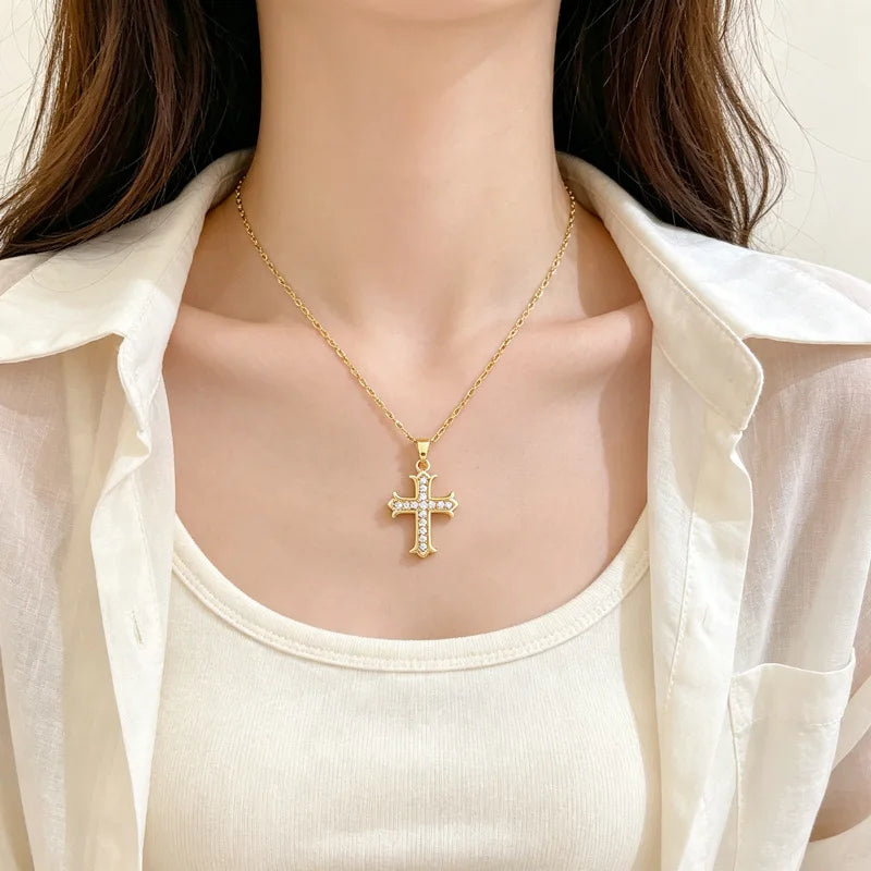 Women's Gold Cross Pendant Necklace – Stainless Steel Choker Pendant Necklace Nixie