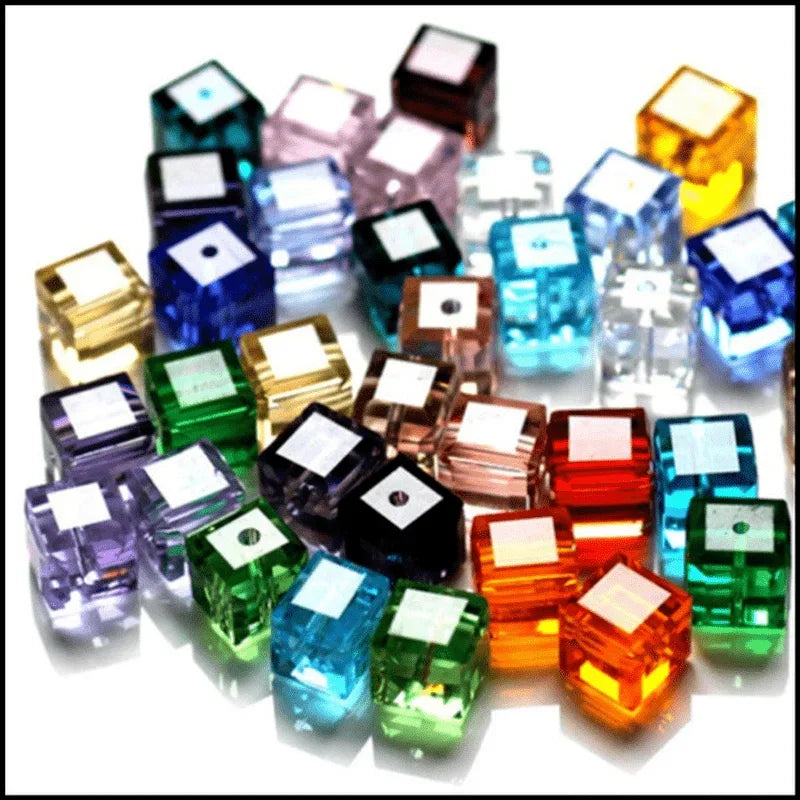 100PCS 4mm Cube Crystal Glass Spacer Beads for DIY Jewelry Crystal Spacer Beads Nixie