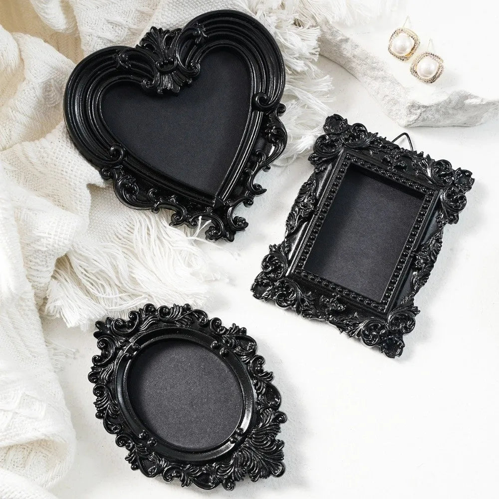Hanging Mini Resin Vintage Photo Frames – Glass-Free Wall Display Mini Photo Frames Nixie