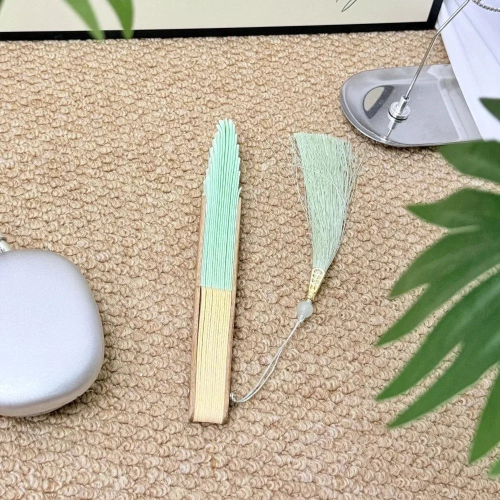 Retro Bamboo Folding Hand Fan – Green Shell Shape | Nixie
