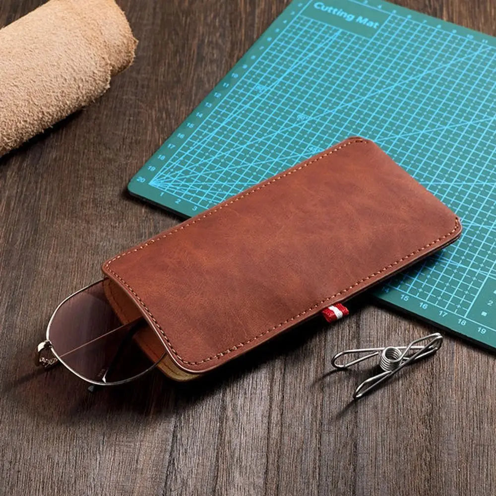 PU Leather Glasses Pouch with Velvet Lining – Unisex Eyeglasses Case Nixie