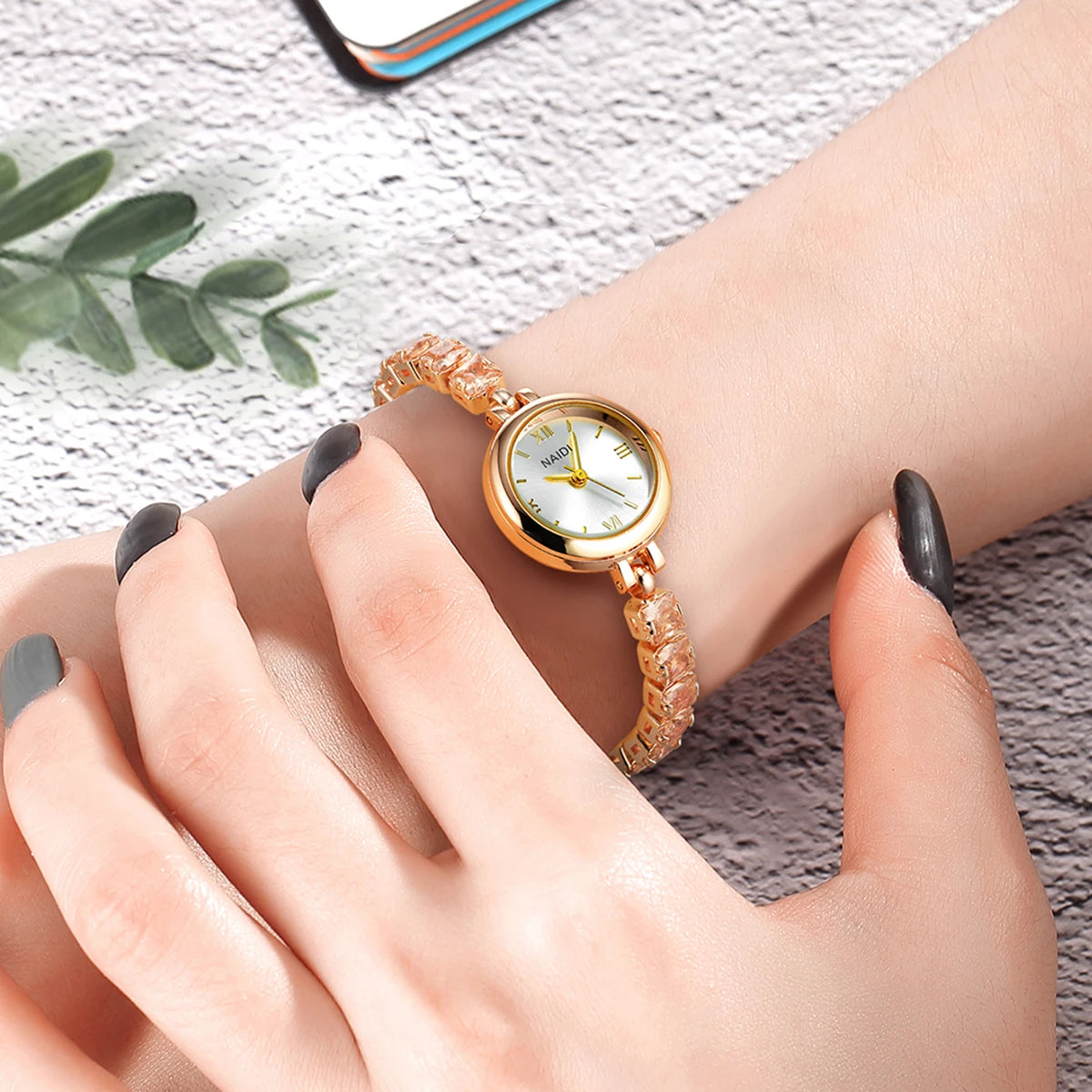 Women's Colorful Rhinestone Quartz Watch | Casual Fashion