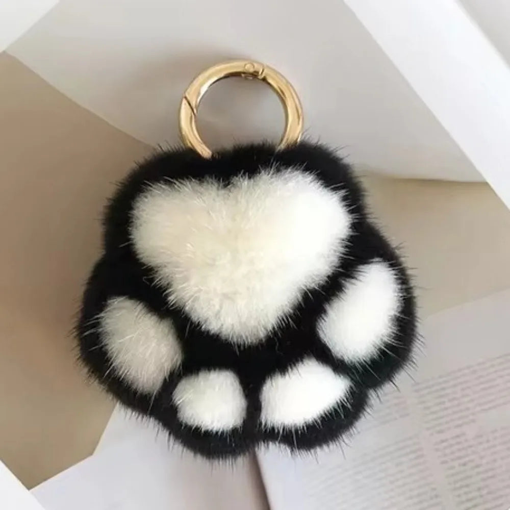 Kawaii Cat Paw Plush Keychain – Fluffy Faux Fur Key Ring Plush Keychain Nixie