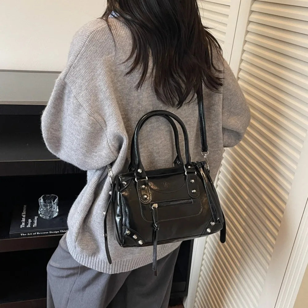 Vintage Rivet Pillow Bag Large PU Leather Crossbody Shoulder Crossbody Shoulder Bag Nixie