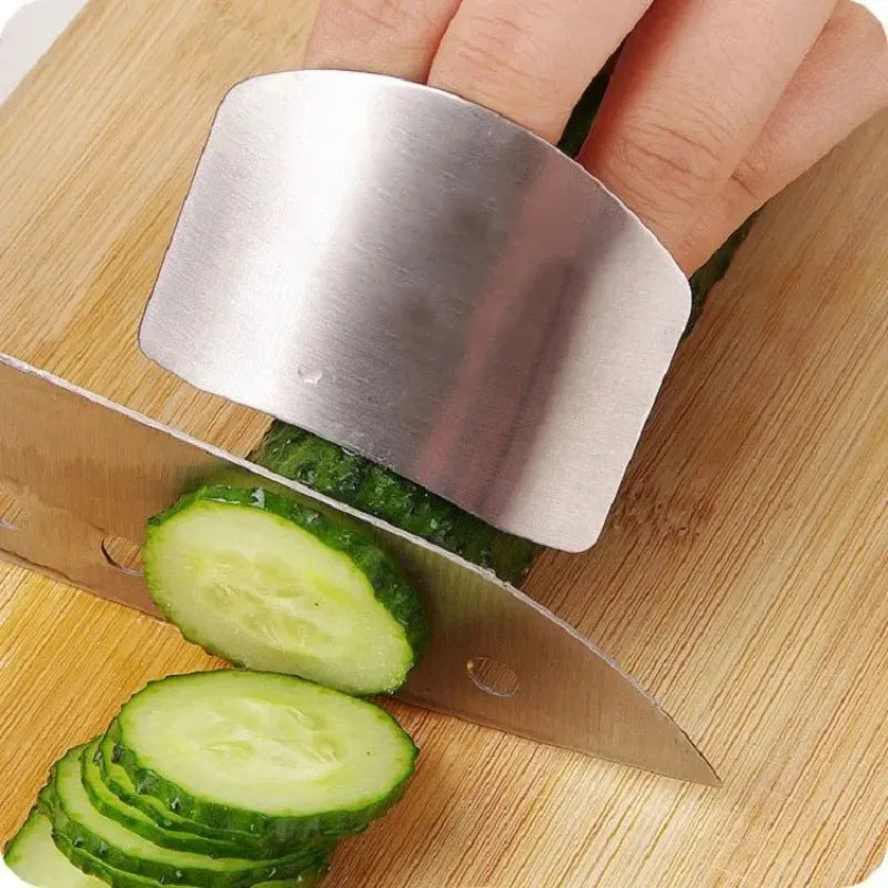 Stainless Steel Adjustable Finger Guard – Kitchen Safety Shield Kitchen Safety Tool Nixie
