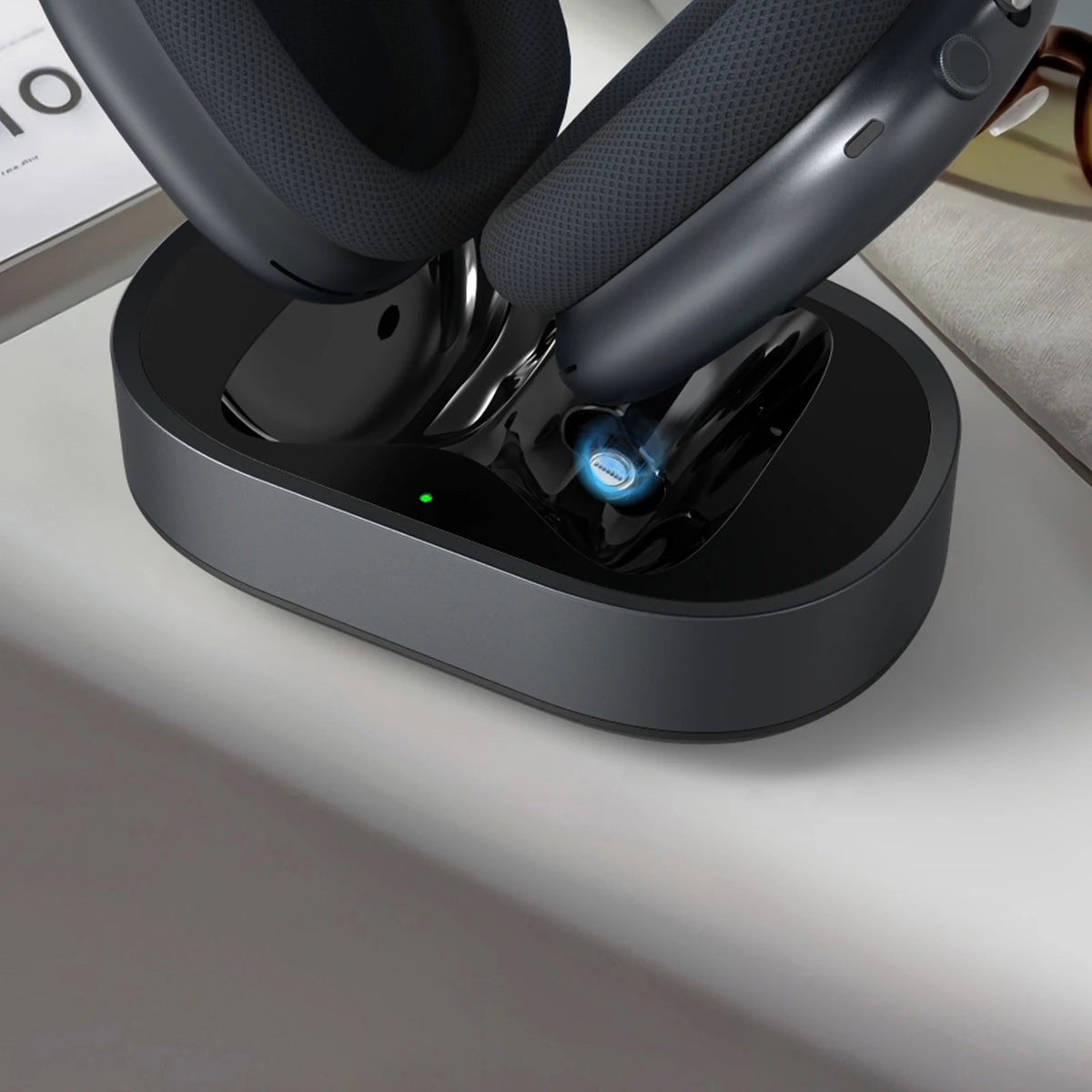AirPods Max Magnetic Charging Dock USB-C & Lightning Headphone Charging Dock Nixie