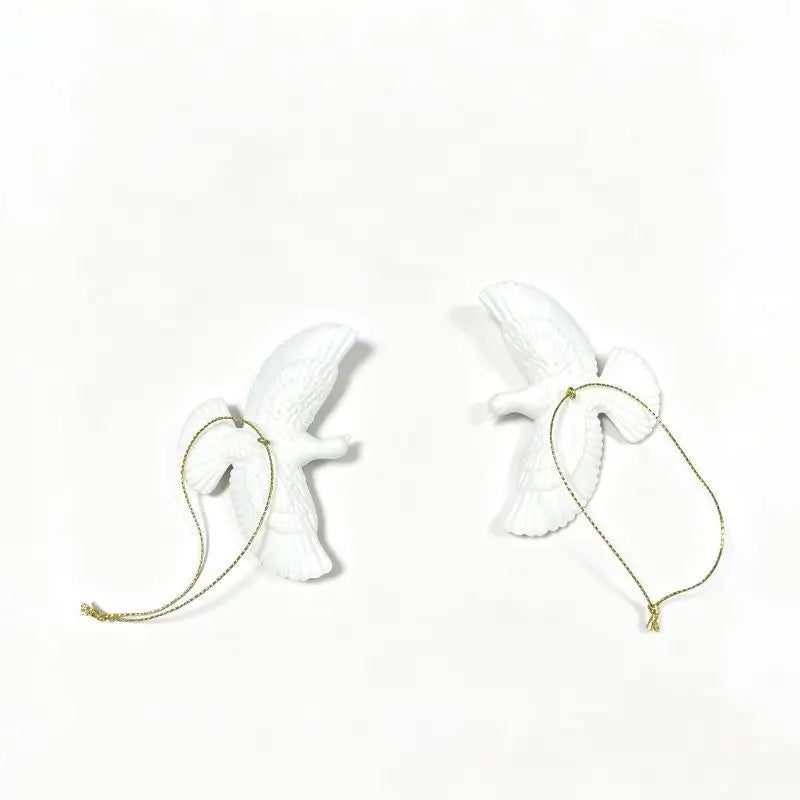 Lifelike Resin Hanging Dove Ornaments – 1 or 2 Pack Decor Hanging Bird Ornament Nixie A2