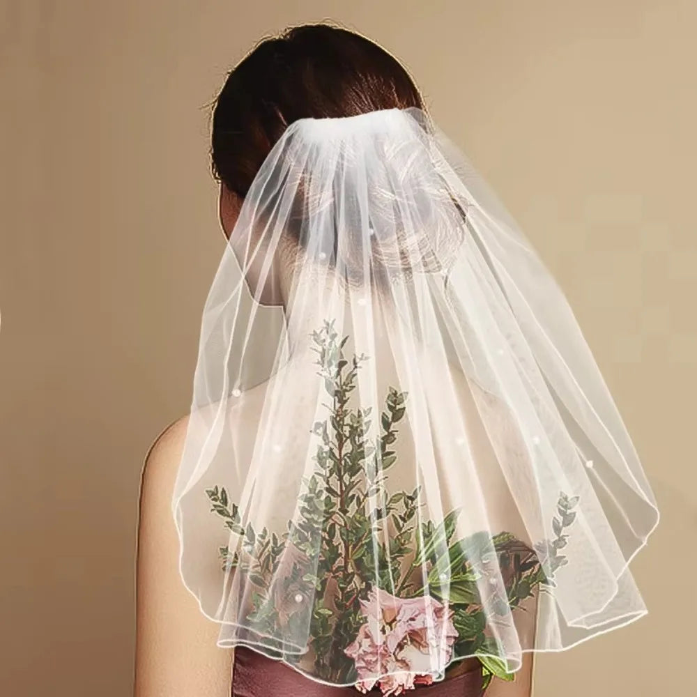 White Tulle Bridal Veil with Pearls & Clip – 21.6 Inch