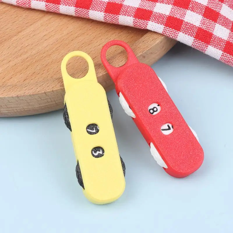 Knitting Stitch Counter with Ergonomic Plastic Needles Knitting Stitch Counter Nixie
