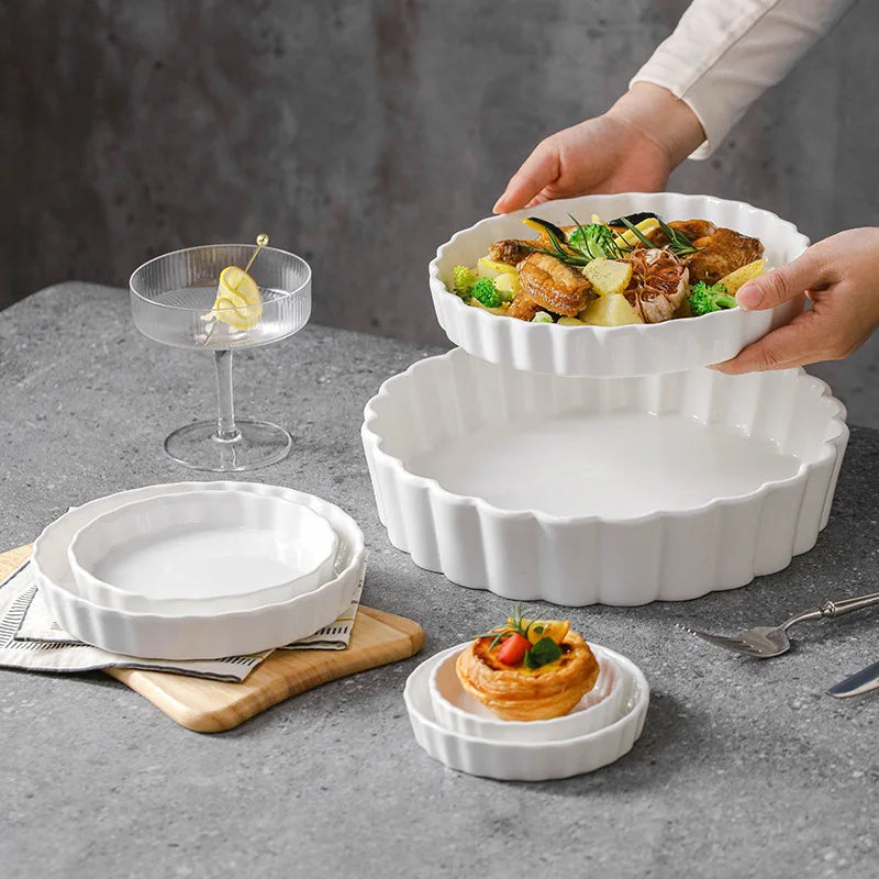 White Ceramic Round Stripe Pizza Baking Tray – 18cm