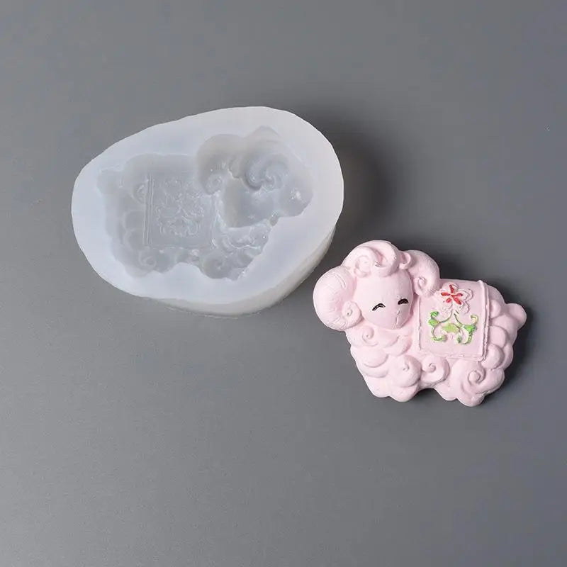 3D Sheep Silicone Mold – Food-Safe DIY Cake, Candle & Soap Silicone Craft Mold Nixie