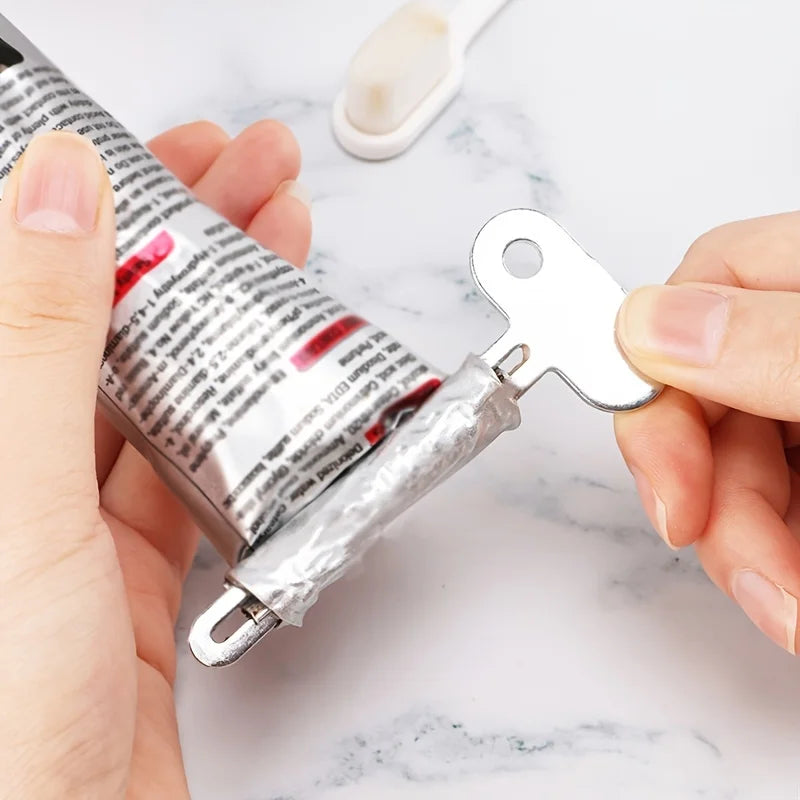 Stainless Steel Rotating Tube Squeezer – Toothpaste & Cosmetics
