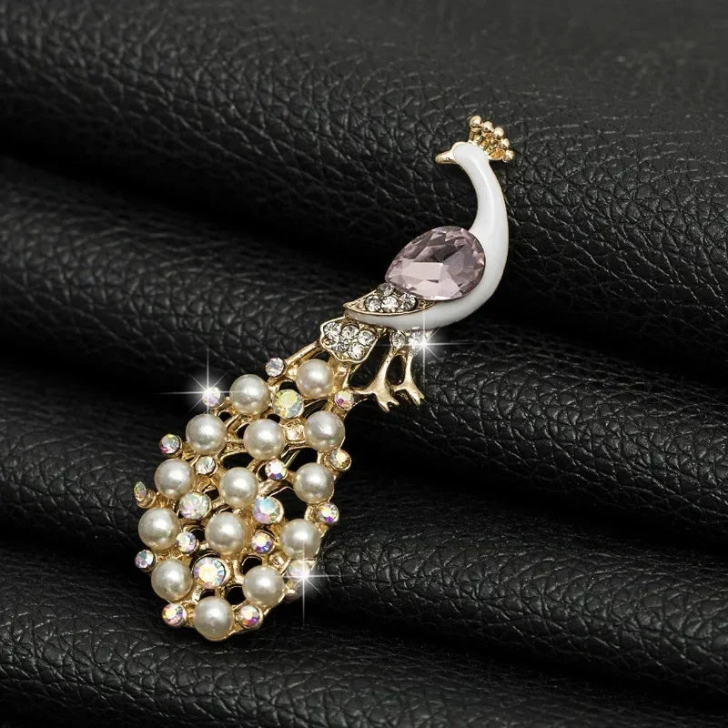 Crystal Pearl Rhinestone Brooch – Retro Collar Pin for Women Fashion Brooch Nixie