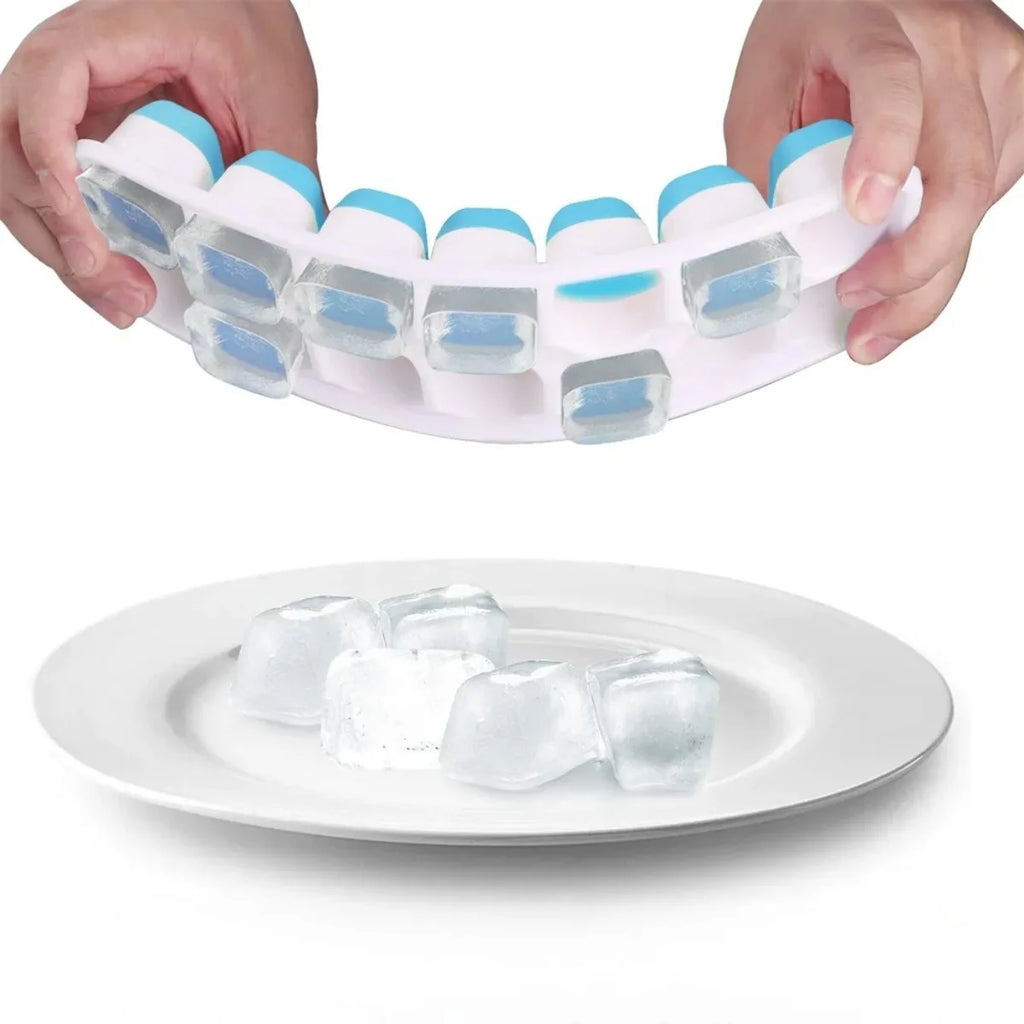 Stackable Silicone Ice Cube Trays 14-Grid with Lid – 4-Piece Set