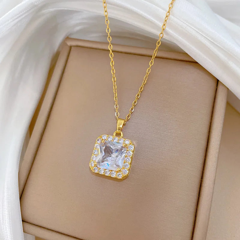 Geometric Square Pendant Necklace | Gold Clavicle Chain – Nixie Pendant Necklace Nixie