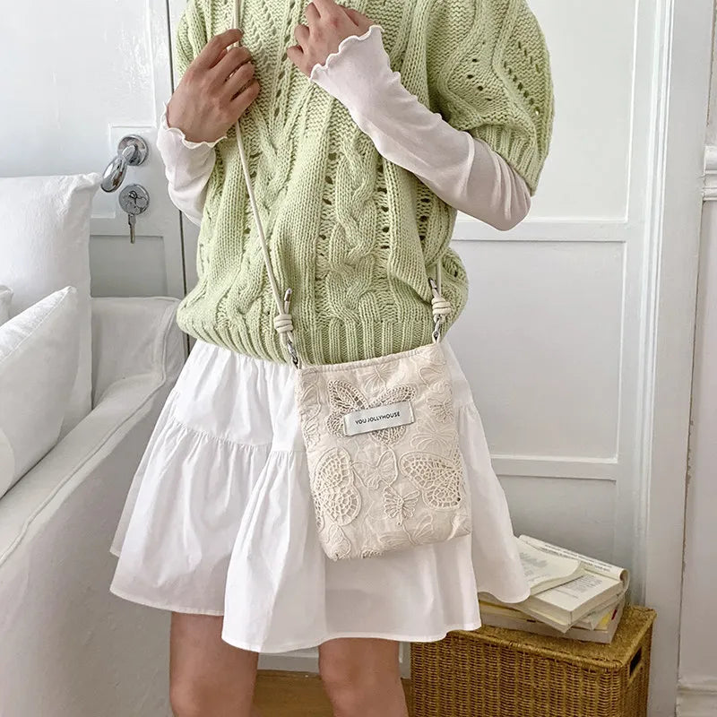 Korean Floral Embroidered Canvas Crossbody Bag | Nixie Crossbody Handbag Nixie