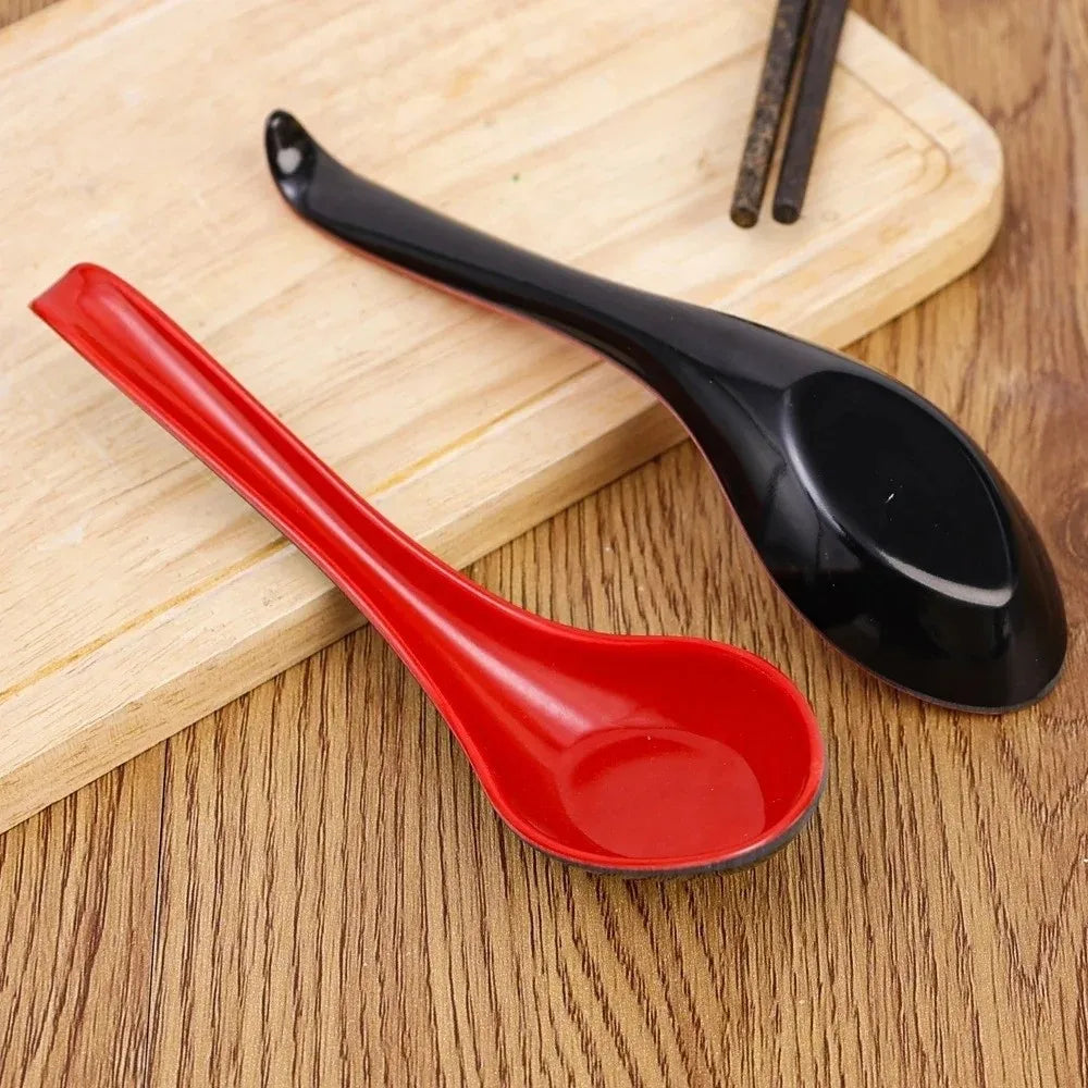 Bicolor Plastic Soup Spoons – Heat-Resistant Long Handle Kitchen Soup Spoon Nixie