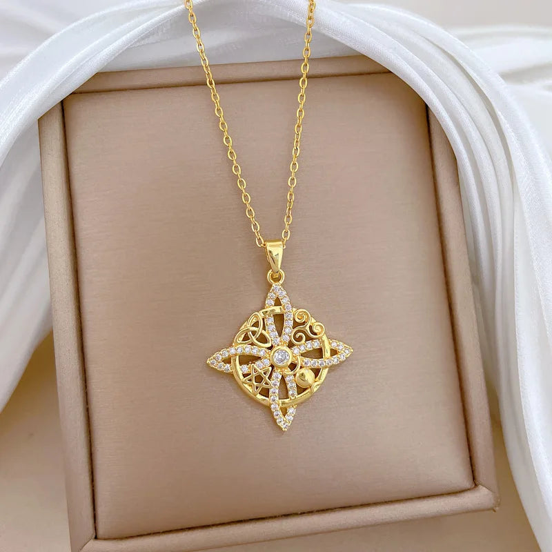 Lucky Clover Pendant Necklace – Gold Plated Stainless Steel Pendant Necklace Nixie