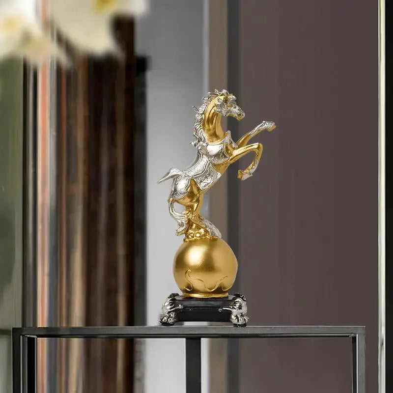 Resin Horse Sculpture Figurine – Nordic Standing Horse Ornament Resin Animal Figurine Nixie