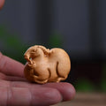 Hand-Carved Thuja Wood Zodiac Sheep Figurine Desk Ornament Wood Carving Figurine Nixie A2