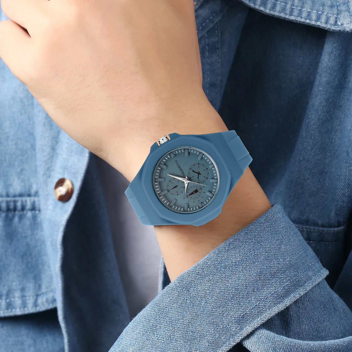 REBIRTH Unisex Silicone Quartz Watch – Minimalist Style