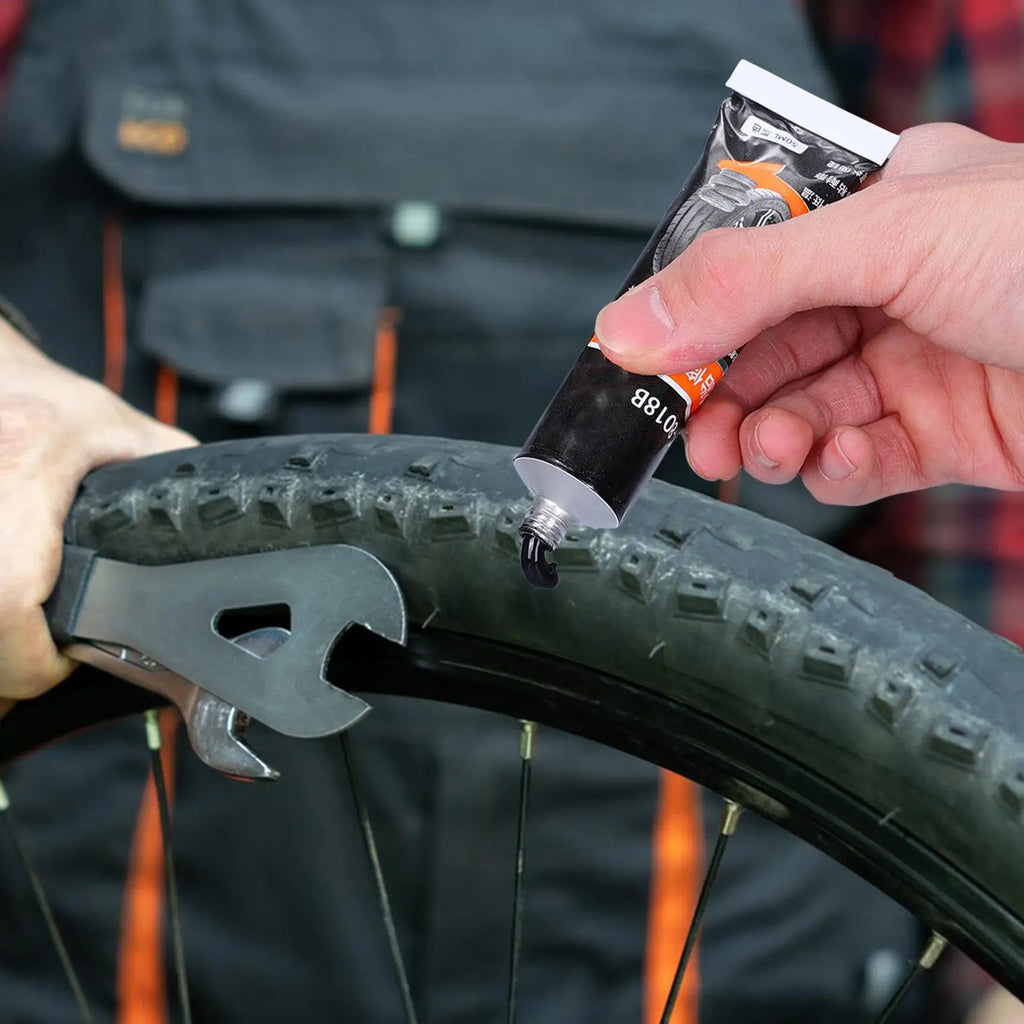 50ml Tire Repair Glue – Strong Rubber Adhesive for Car & Moto