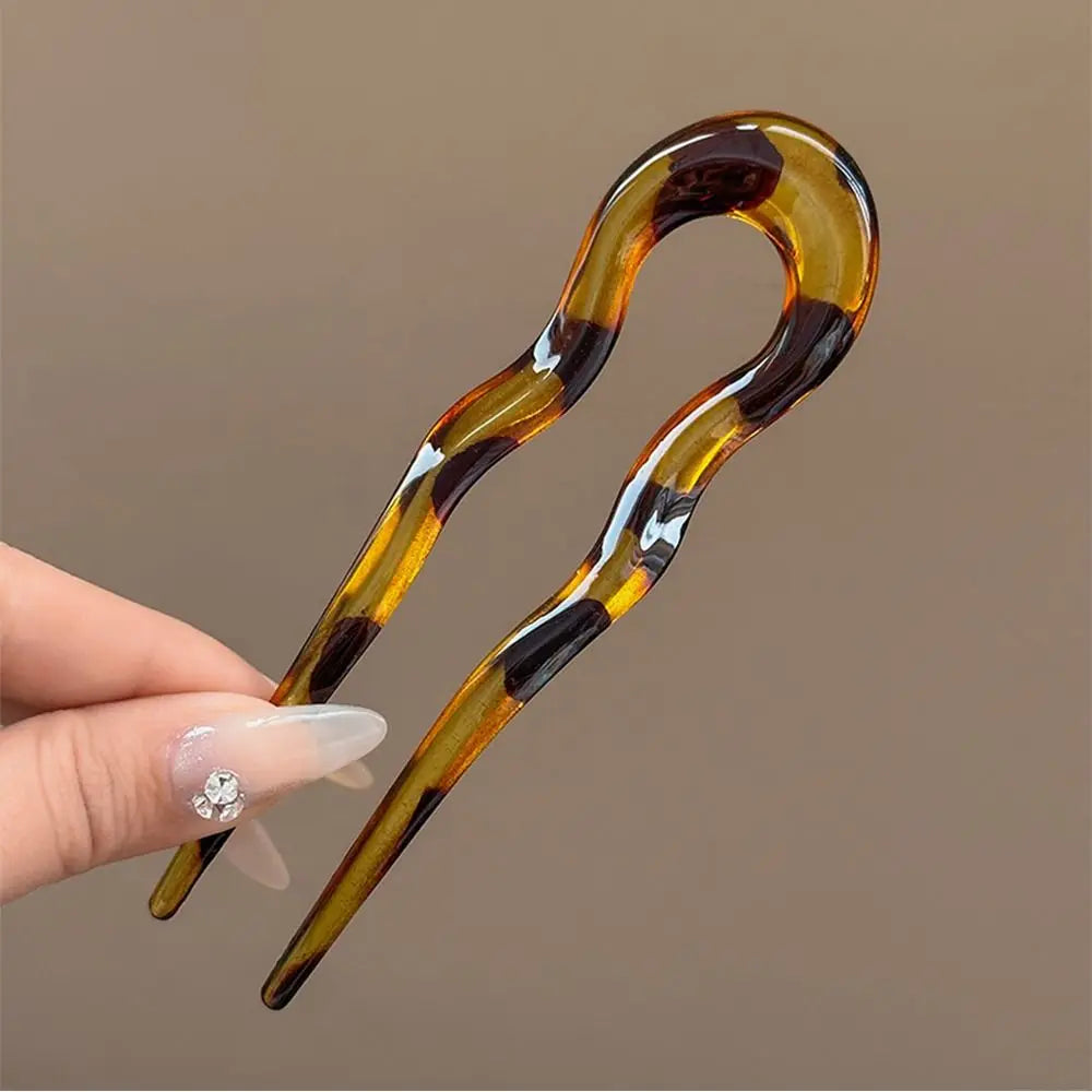 U-Shaped Acetate Hair Fork Stick – Tortoiseshell Geometric