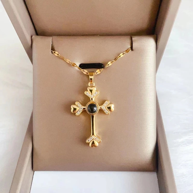 Women's Projection Pendant Necklace – "I Love You" Clavicle Chain Pendant Necklace Nixie