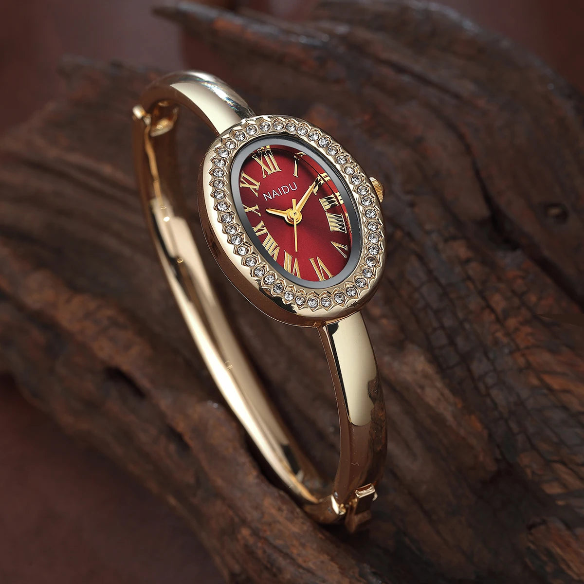 Women's Roman Numeral Quartz Watch – Casual Alloy Timepiece