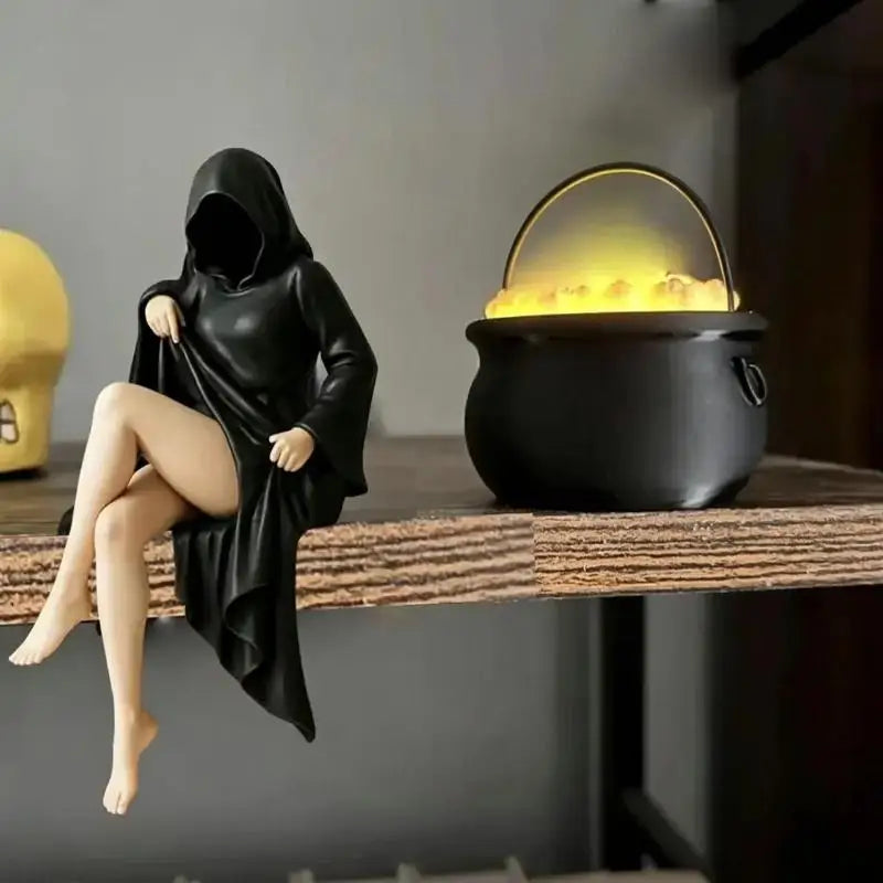 Gothic Black Robe Girl Figurine – Dark Aesthetic Statue Gothic Figurine Nixie