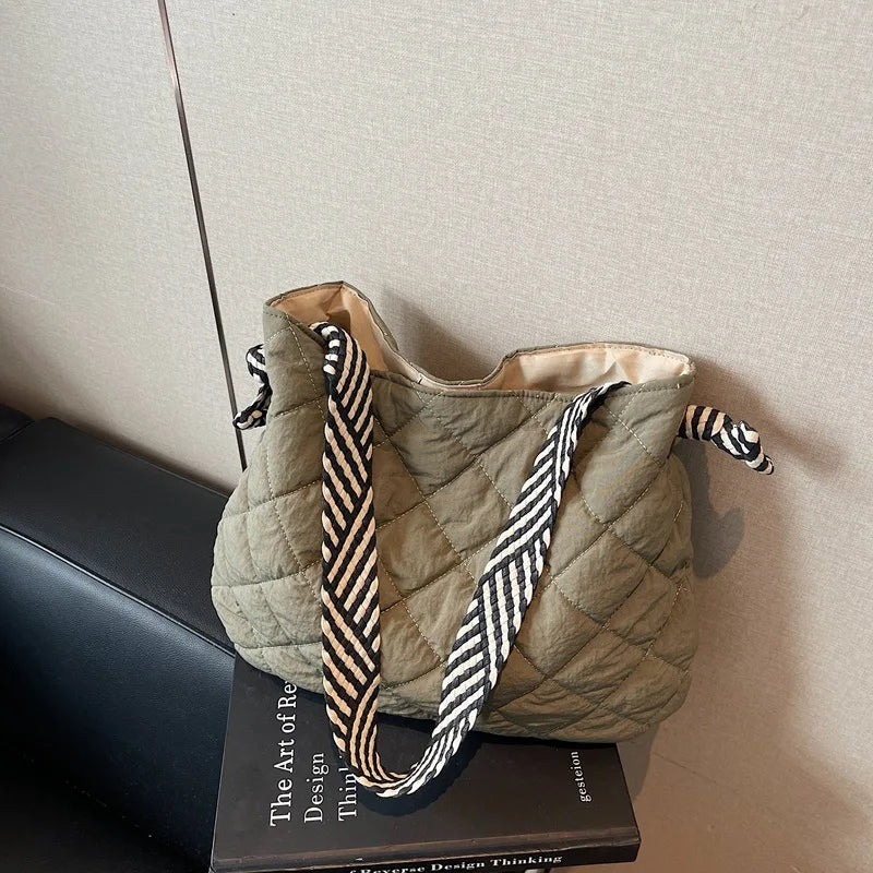 Large Quilted Tote Bag – Women's Commuter Shoulder Bag Quilted Tote Bag Nixie