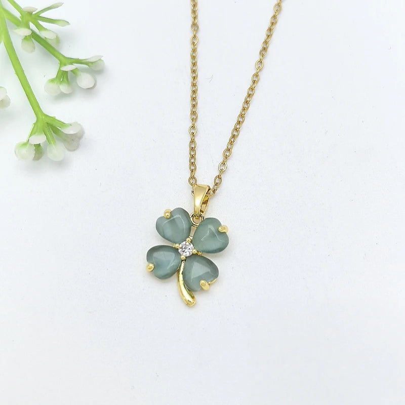 Cat's Eye Four-Leaf Clover Pendant Necklace for Women Pendant Necklace Nixie XL1347-04