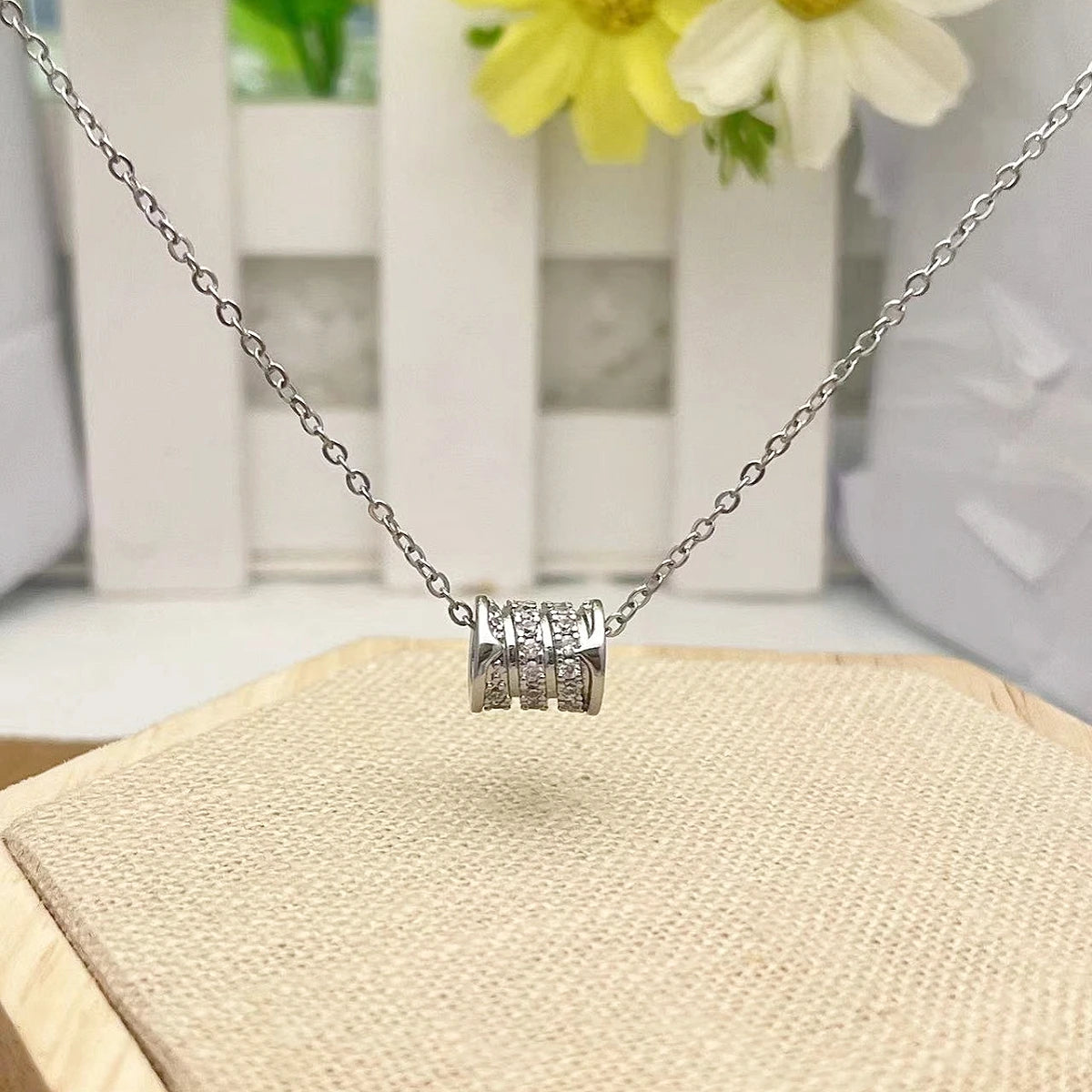 Women's Copper Zirconia Pendant Necklace | Light Luxury Fashion Fashion Pendant Necklace Nixie XL1783-142
