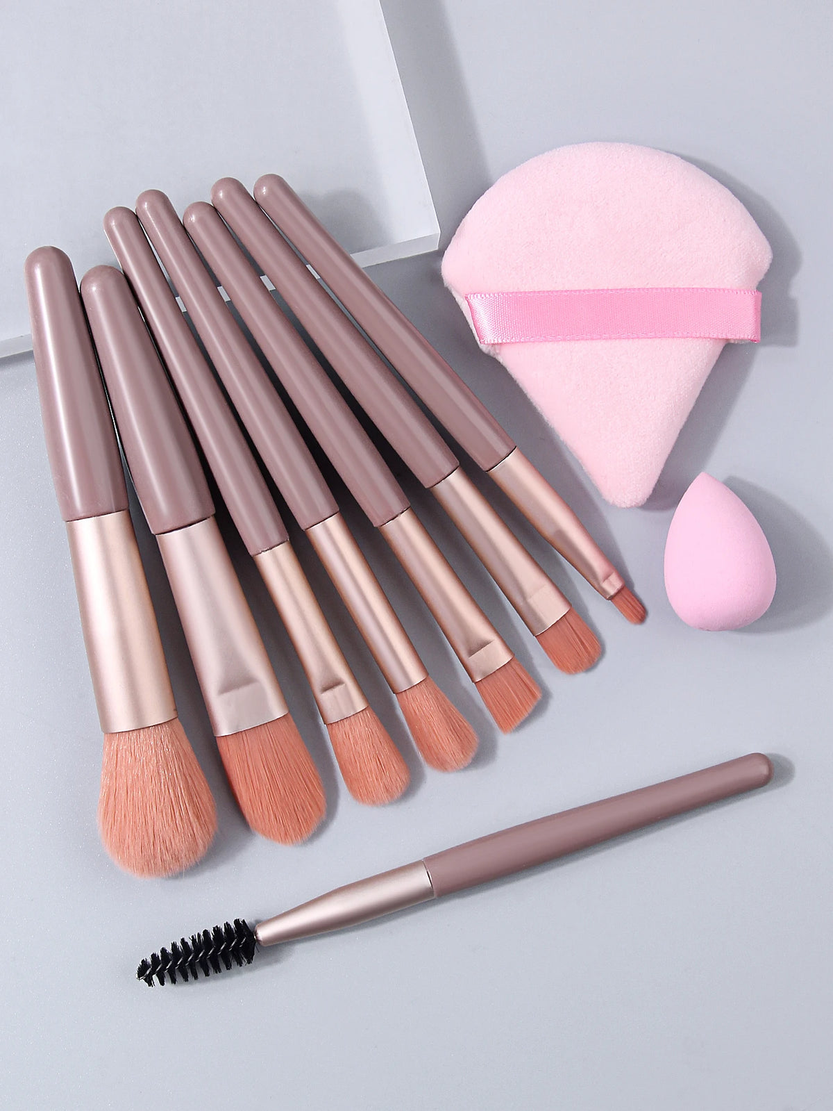 10-Piece Soft Fluffy Makeup Brush Set – Foundation & Blush Makeup Brush Set Nixie