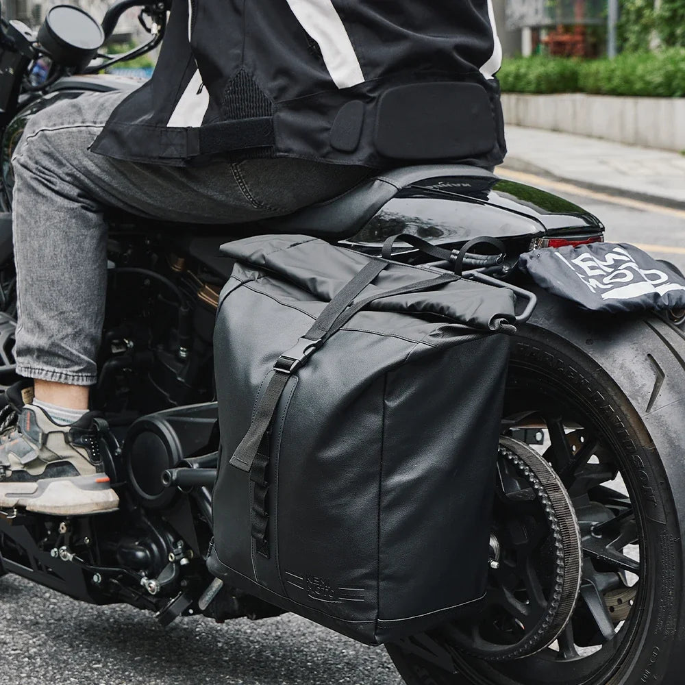 Motorcycle Left Side Solo Saddlebag for Sportster S RH1250 Motorcycle Saddlebag Nixie