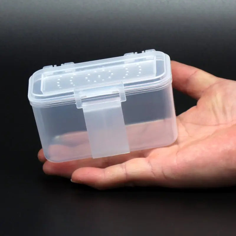 Portable Waist Hanging Fishing Bait Box – Worms & Insects Fishing Bait Box Nixie