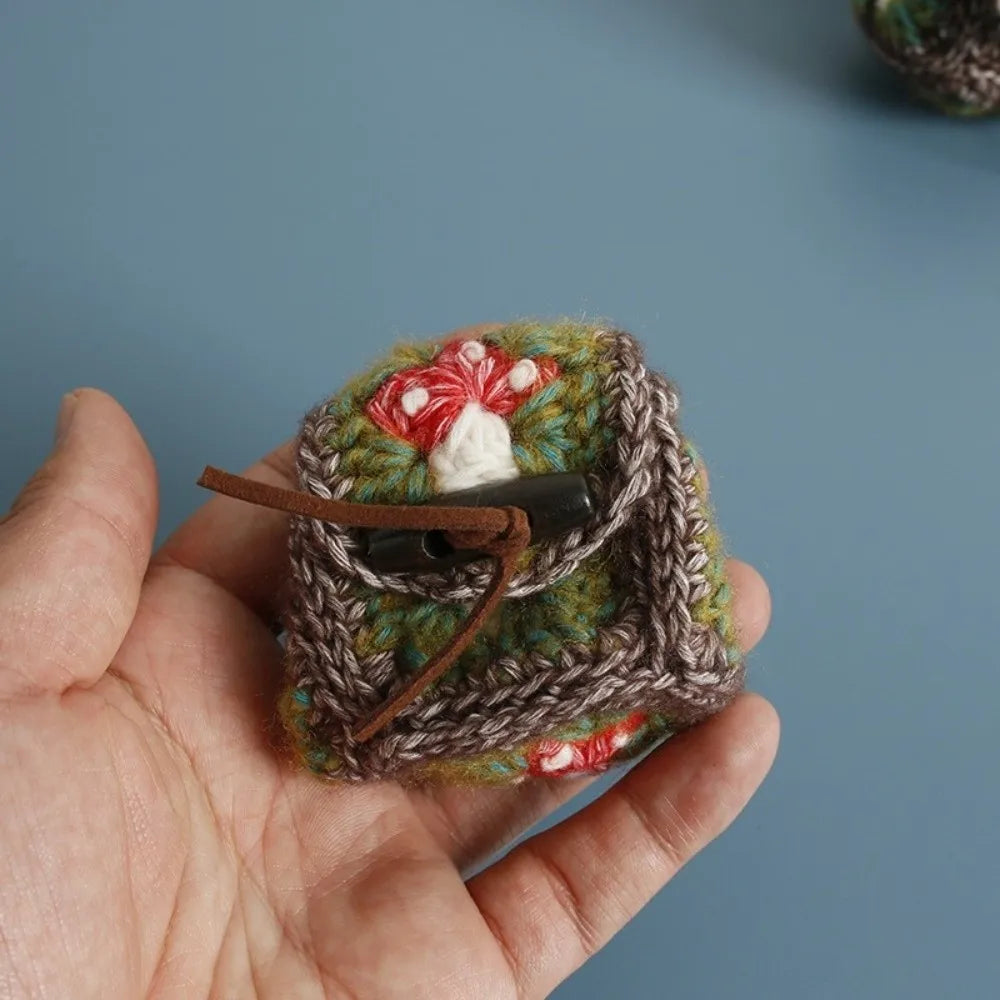 Hand-Crocheted Mushroom Earphone Bag – Cute Knit Pouch Crochet Earphone Pouch Nixie