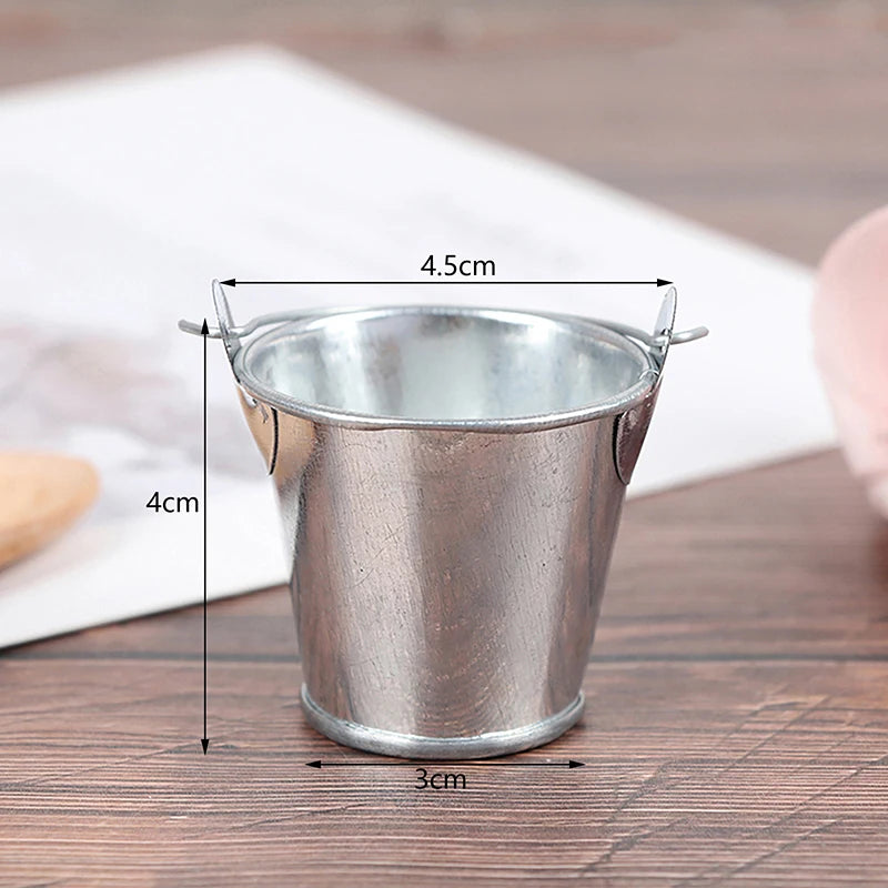 Miniature Iron Pail for Dollhouse Decor & Beach Bucket Toy Dollhouse Accessory Nixie A3