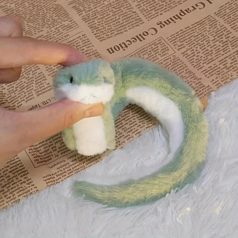 Year of the Snake Plush Keychain – Cute Green Snake Stuffed Toy Plush Toy Keychain Nixie