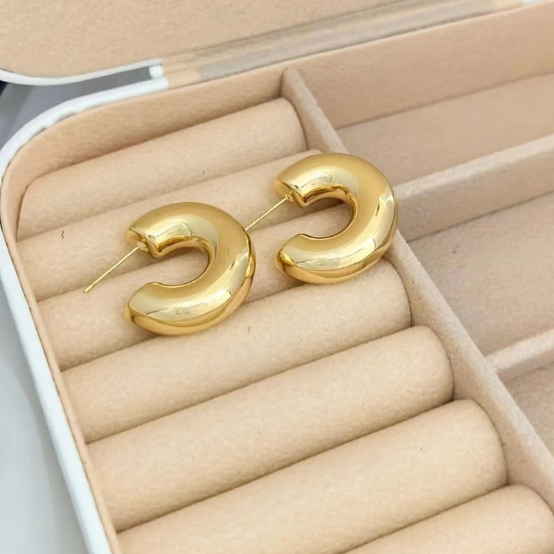 Nixie Copper Hoop Earrings – Glossy Geometric Fashion Jewelry Hoop Earrings Nixie
