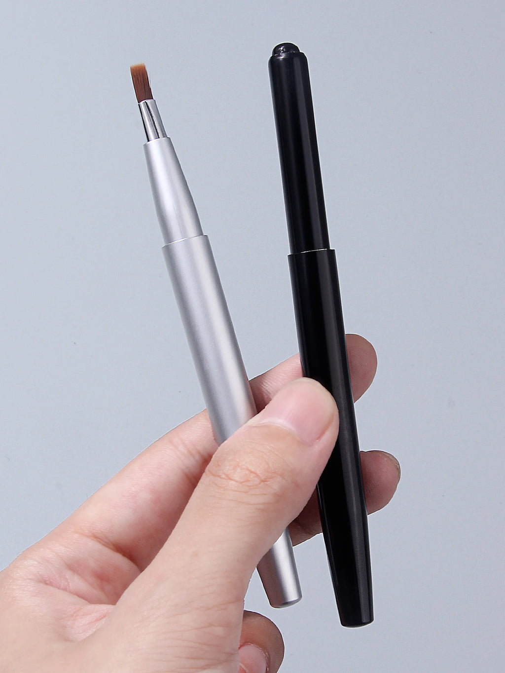 Retractable Double-Headed Lip Brush with Cap – 2 Pcs | Nixie Lip Makeup Brush Nixie