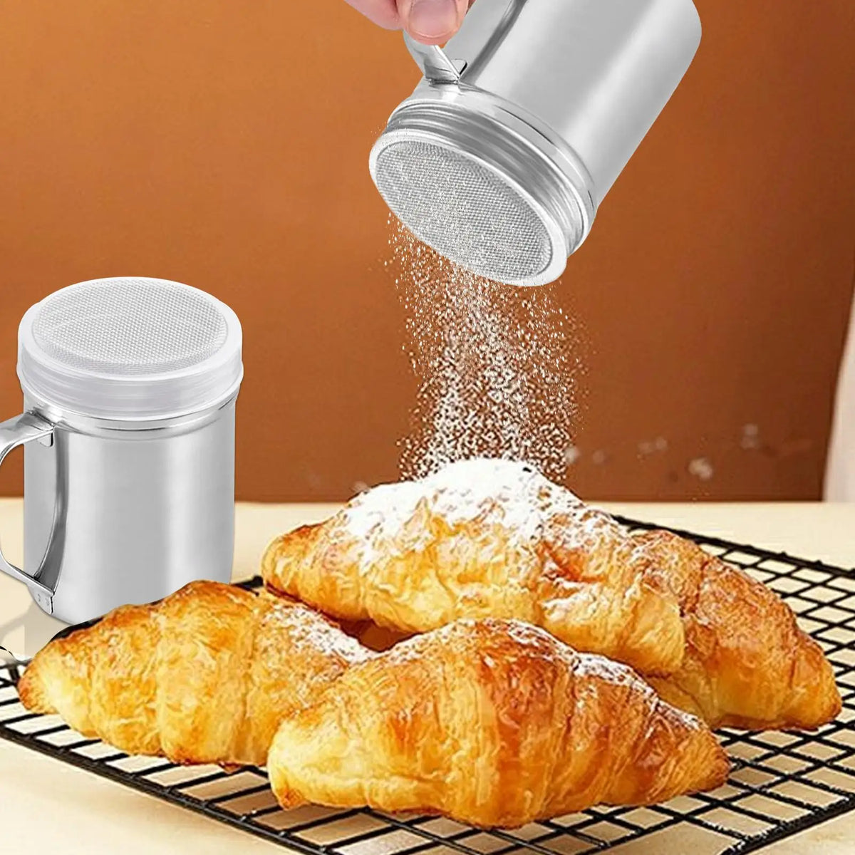 Stainless Steel Powdered Sugar & Spice Shaker with Handle Spice Shaker Nixie