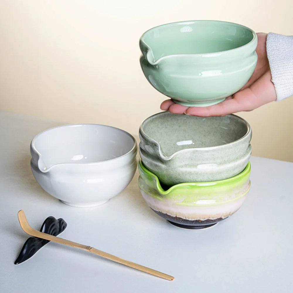 Ceramic Matcha Bowl Set – Gradient Color with Pouring Spout Matcha Tea Bowl Nixie