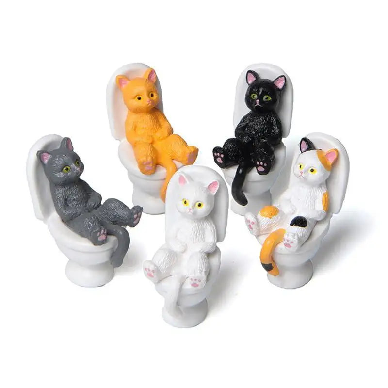 Funny Cat on Toilet Resin Figurine – Cute Kitten Decor Gift Resin Cat Figurine Nixie
