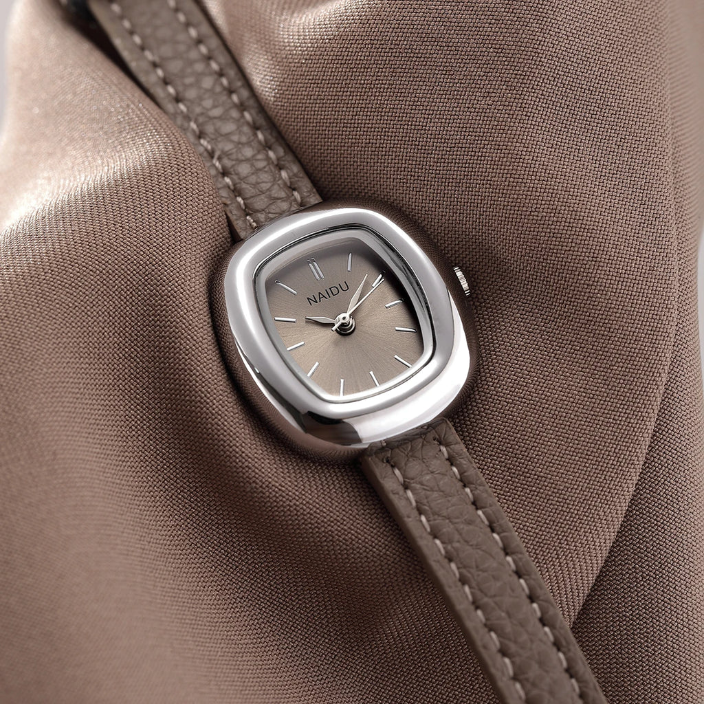 Women's Retro Elegant Quartz Watch – Leather Band, Alloy Case Women's Quartz Watch Nixie